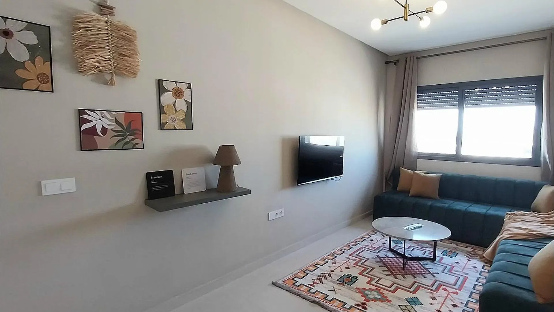 Family Airport Relax Apartment Deroua